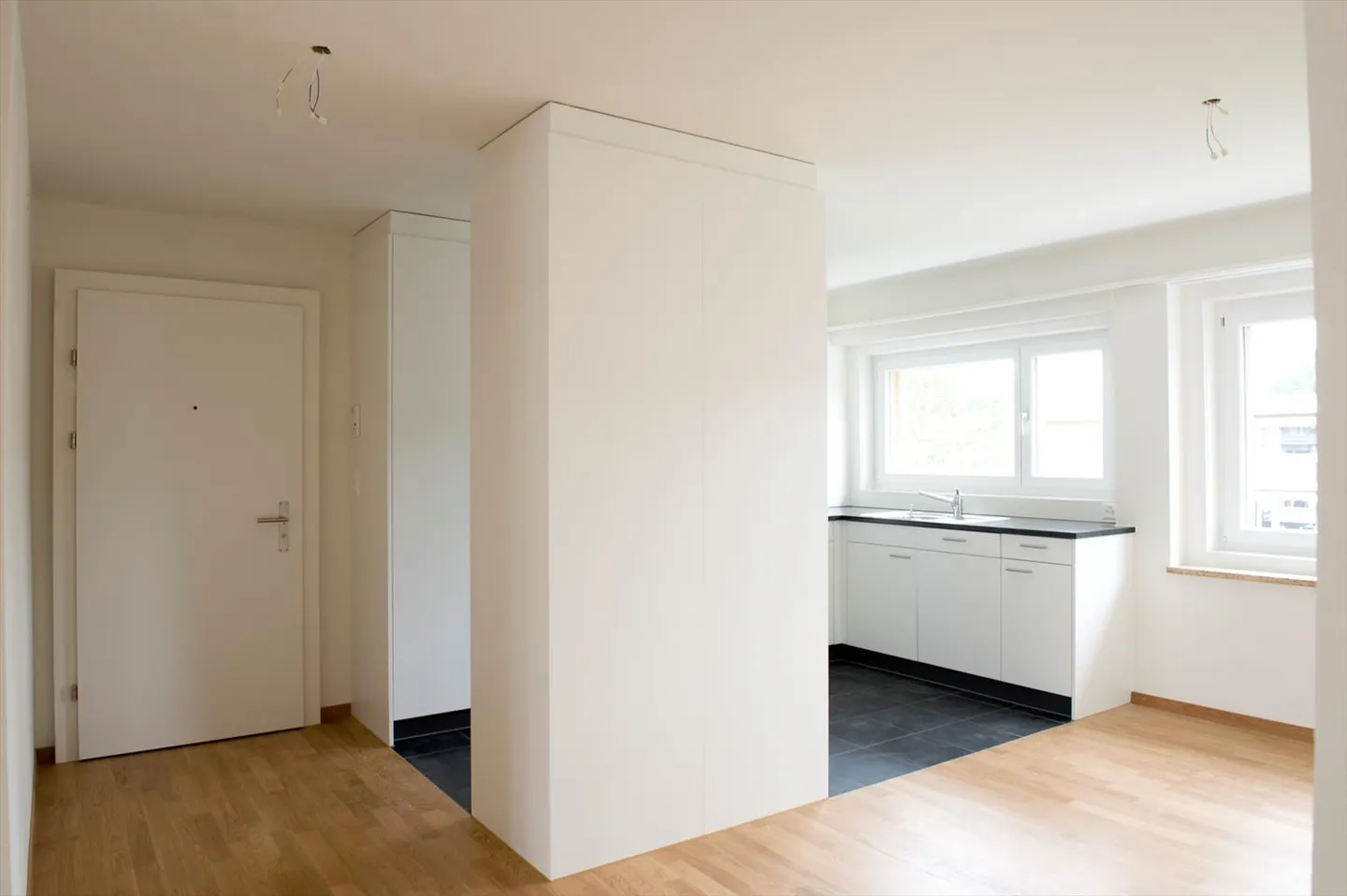 Beautiful, spacious apartment - Limited until 31.03.2027! - Photo 3 of 8