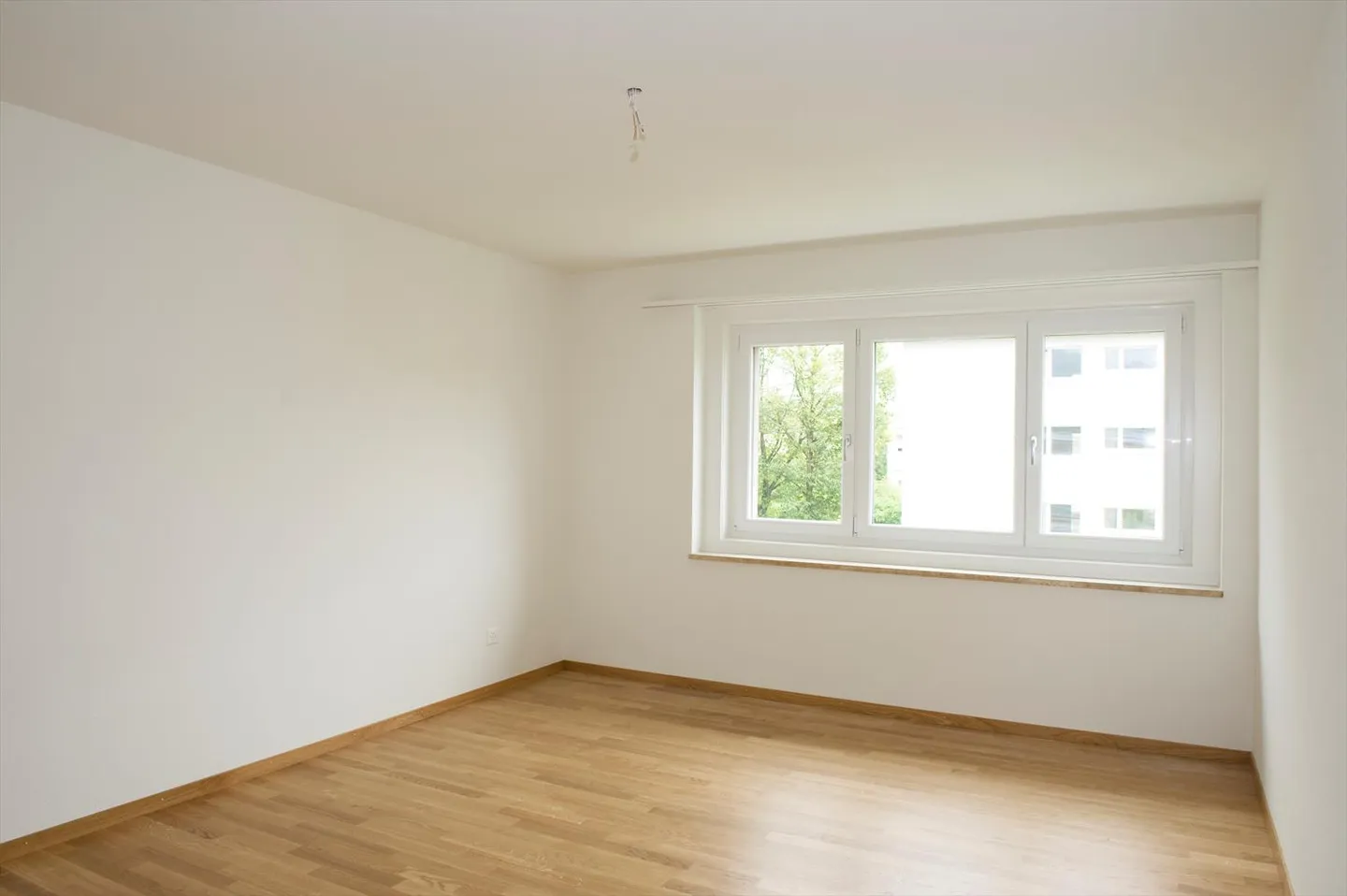 Beautiful, spacious apartment - Limited until 31.03.2027! - Photo 4 of 8