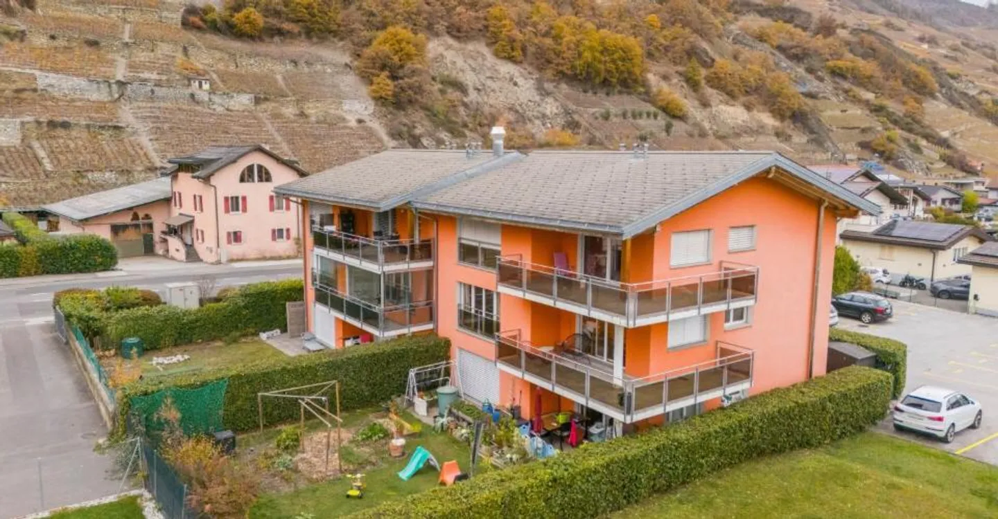 Appartement spacieux avec terrasse - Photo 10 sur 12