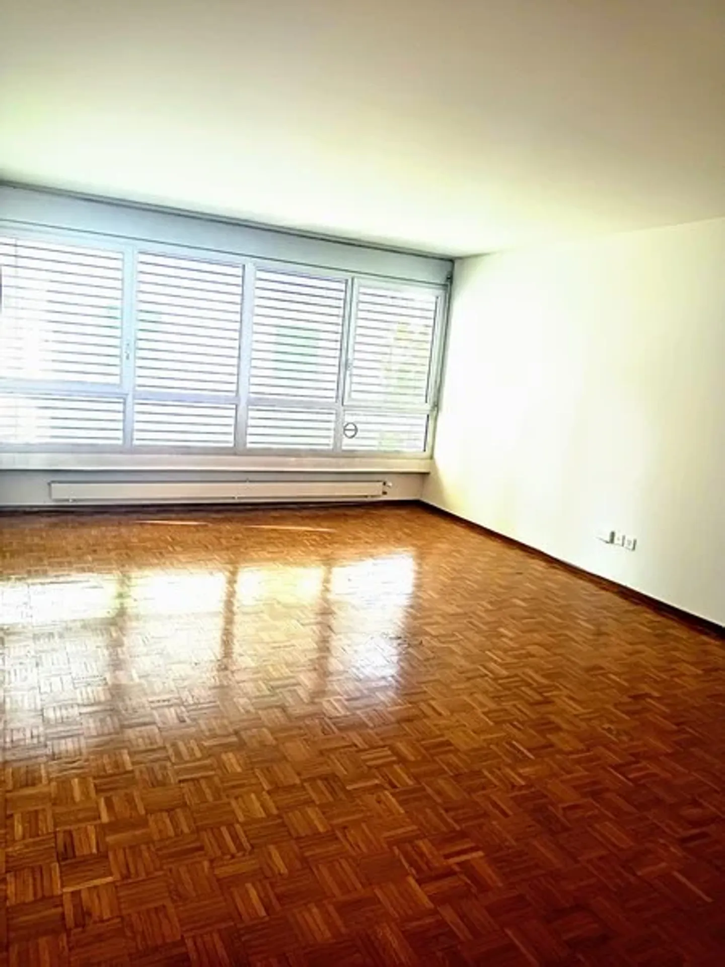 Erster Monat Miete kostenlos - Büro 3.5 Räume im Stadtzentrum - Foto 4 von 6