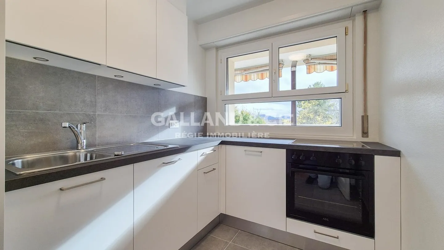 Entièrement rénové au coeur de Pully<br />  - Photo 5 sur 6