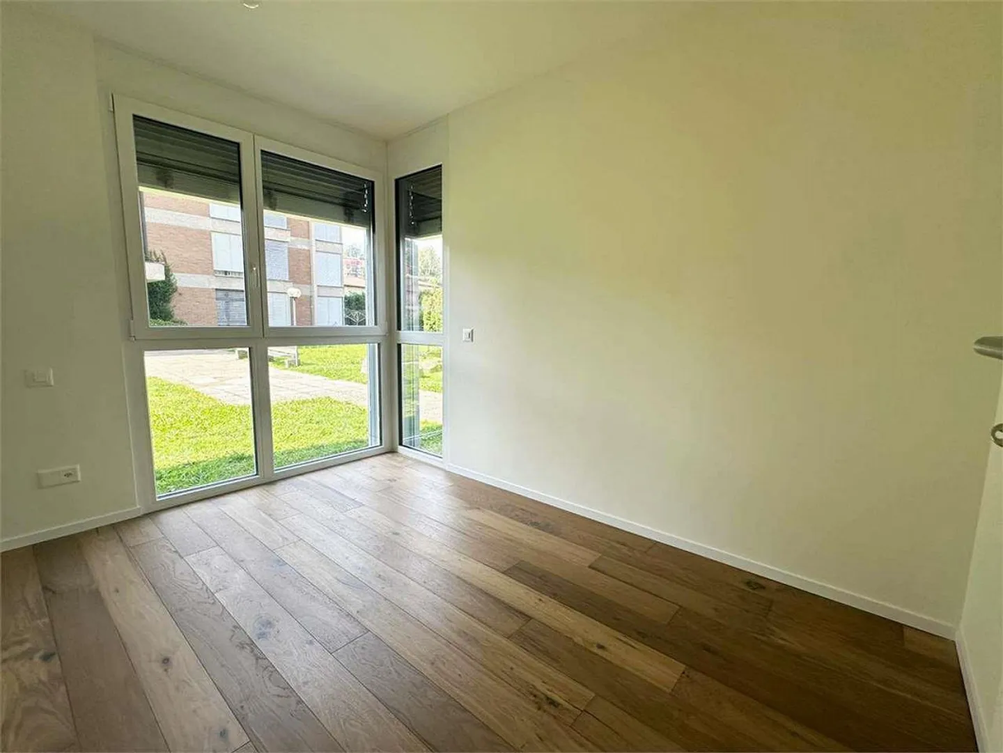 Appartement moderne lumineux de 3,5 pièces - Première location - Photo 5 sur 12