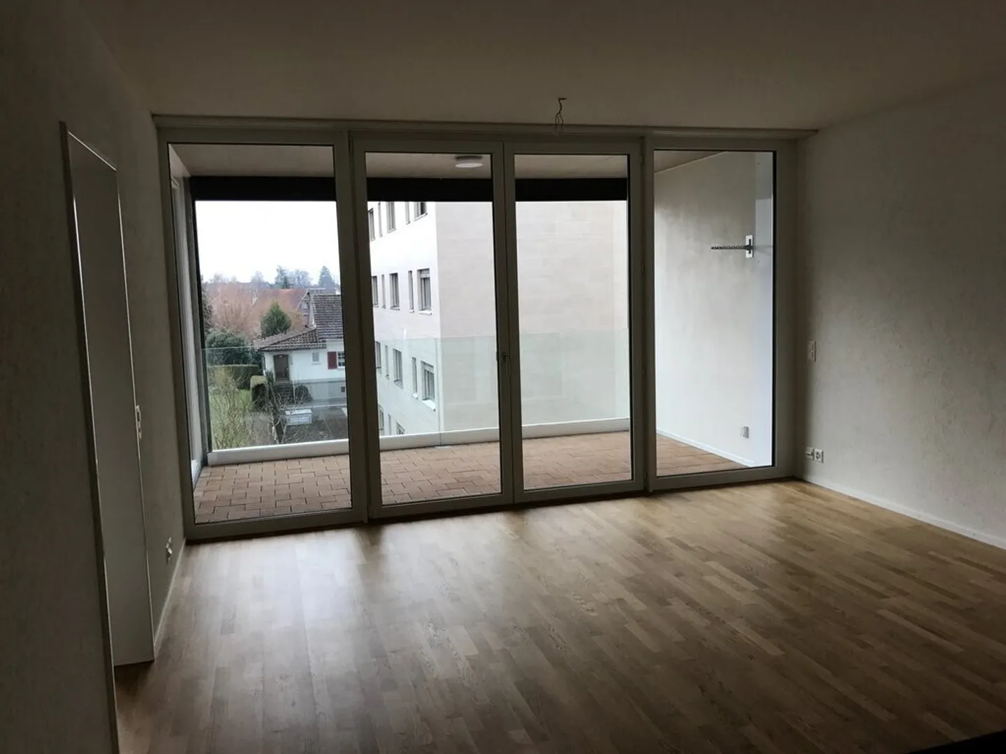 Stiamo cercando proprio te - Foto 2 di 5