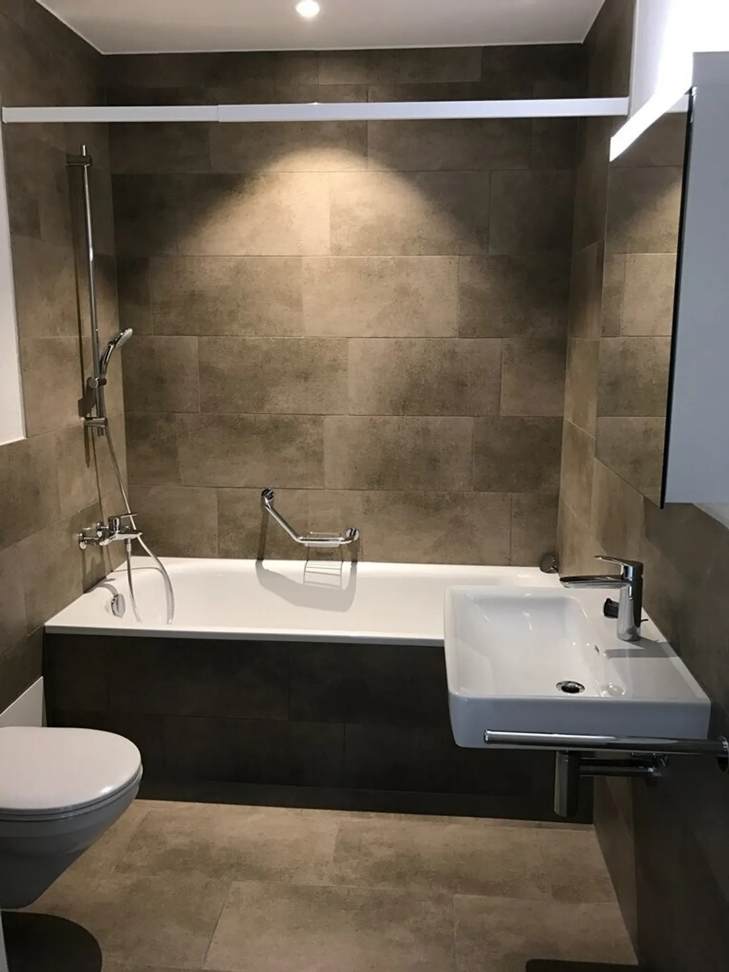 Stiamo cercando proprio te - Foto 5 di 5