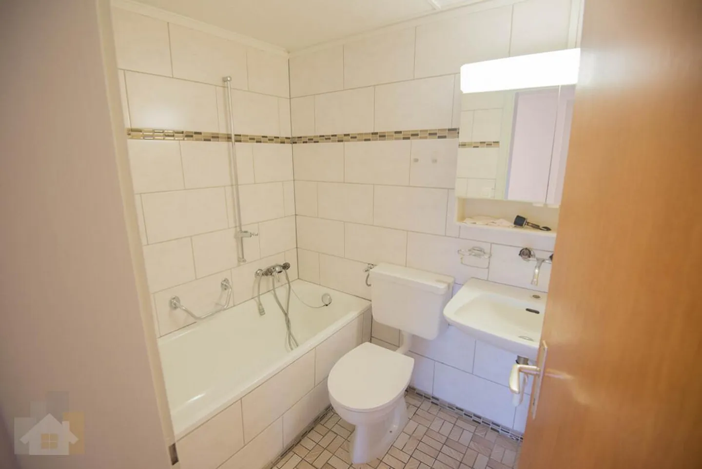 Apartment for rent - Photo 5 of 6