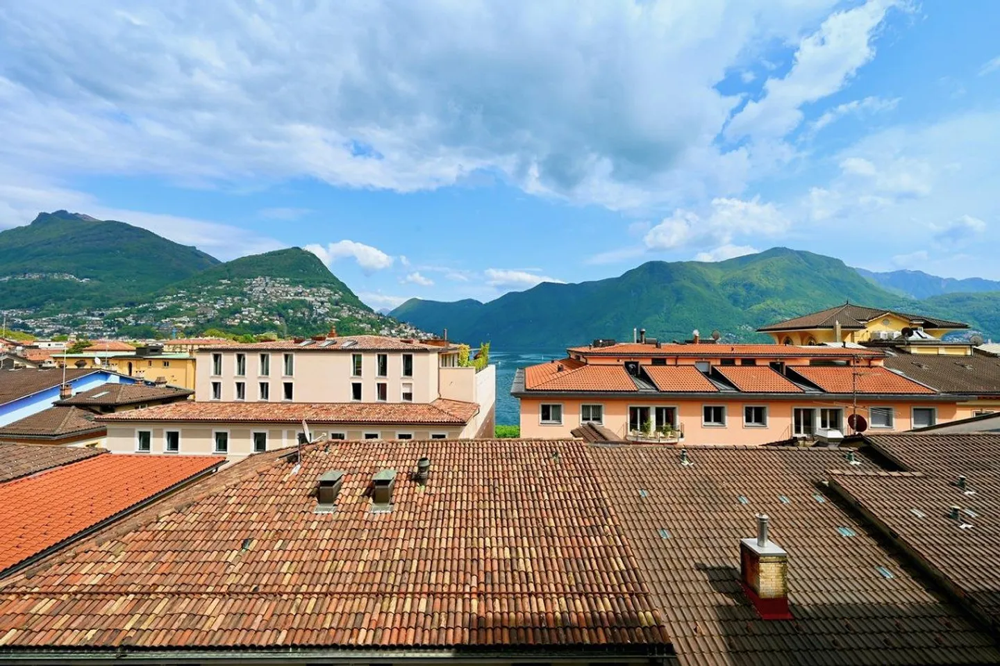 Renovierungsbedürftige Wohnung nur wenige Schritte vom Zentrum von Lugano entfernt - Foto 3 von 16