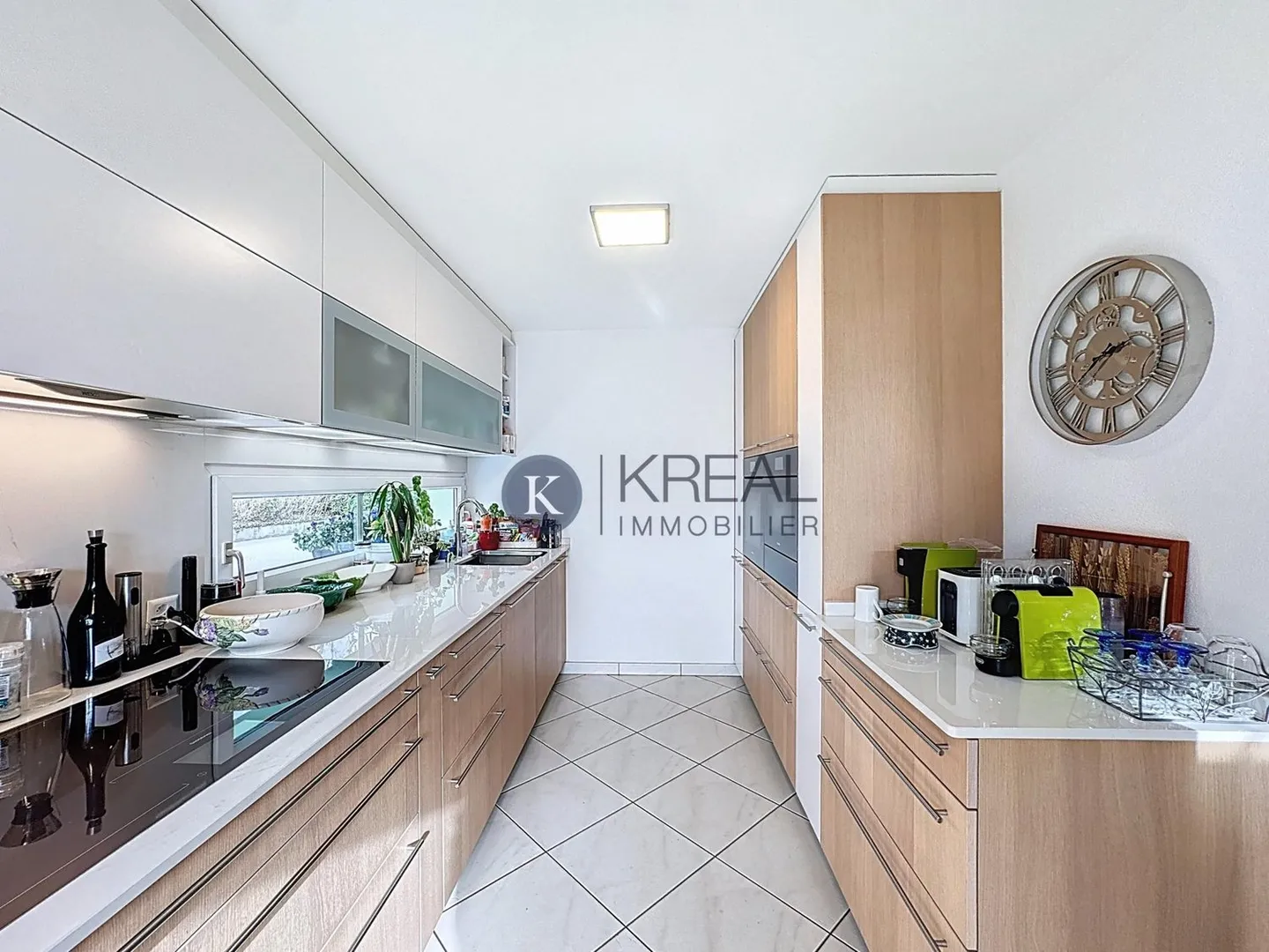 YENS - Beautiful terraced house with 5.5 rooms, garden and terraces - Photo 6 of 13