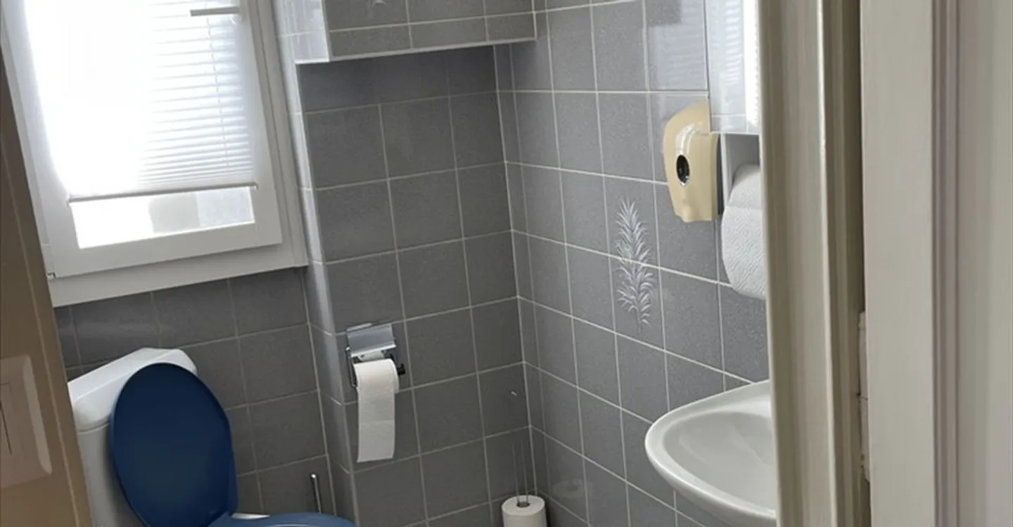 Immeuble mixte à louer - Photo 6 sur 9