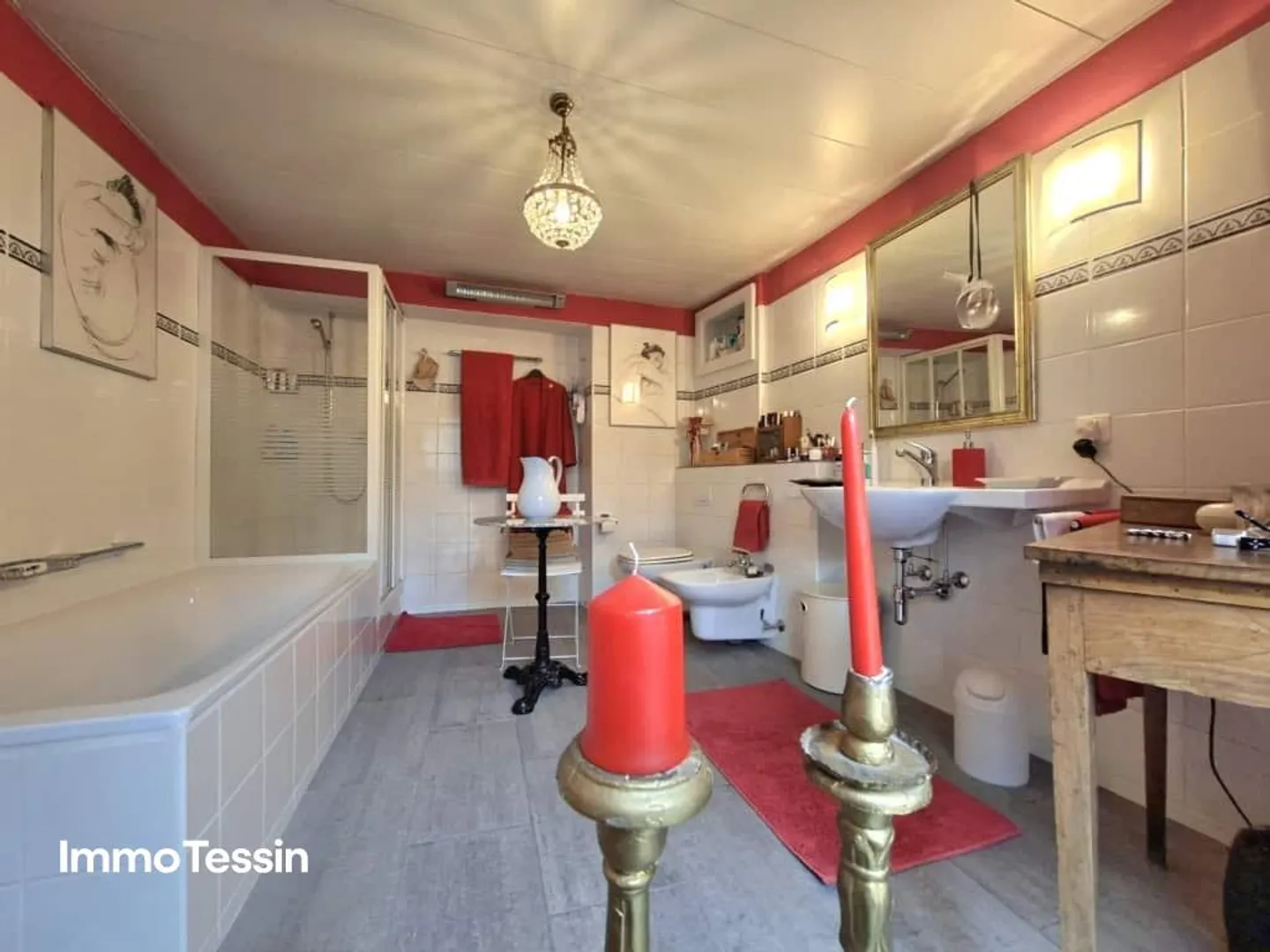 SELTENHEIT: Komplett und mit Liebe zum Detail restauriertes Tessiner Herrenhaus mit einem Hauch von Luxus - Foto 13 von 13