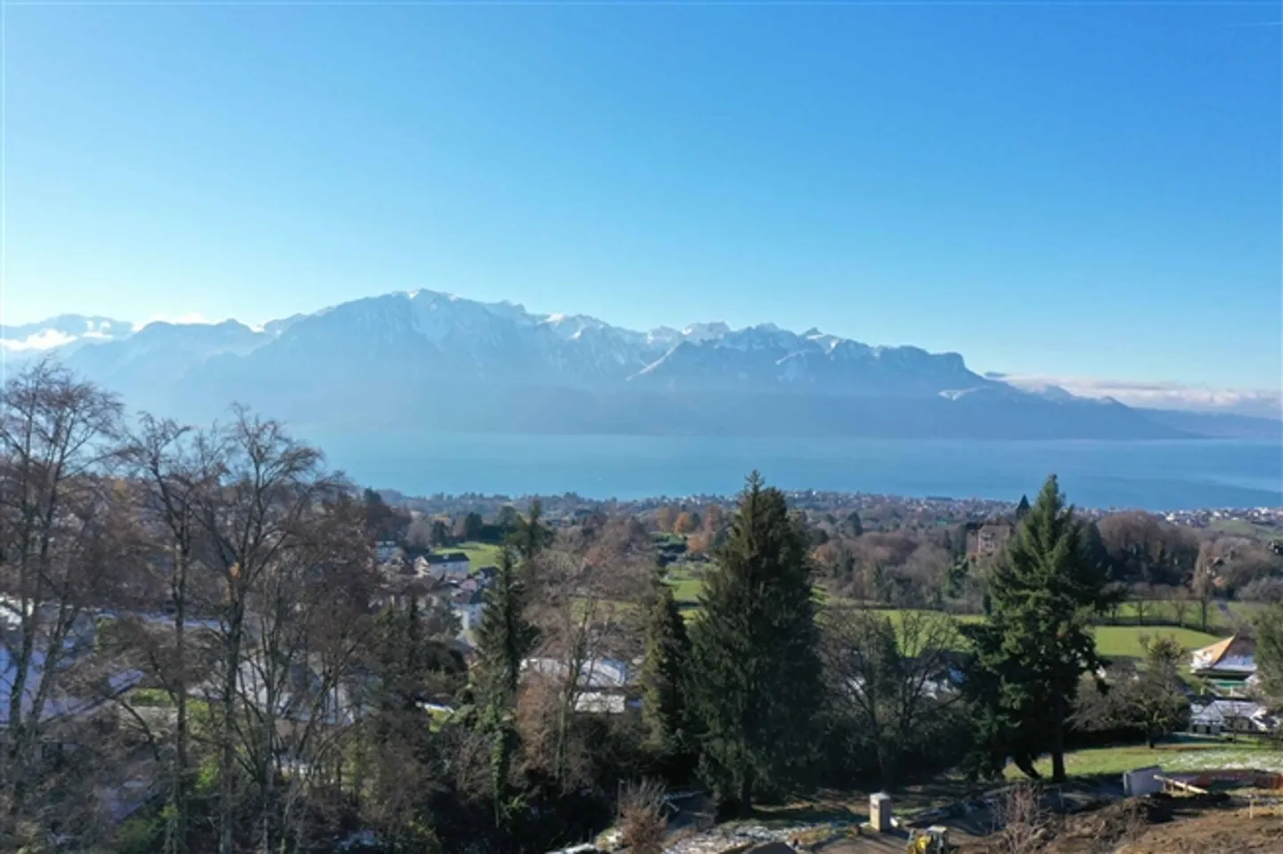 «Baugrundstück mit gültiger Baugenehmigung» - Foto 1 von 3