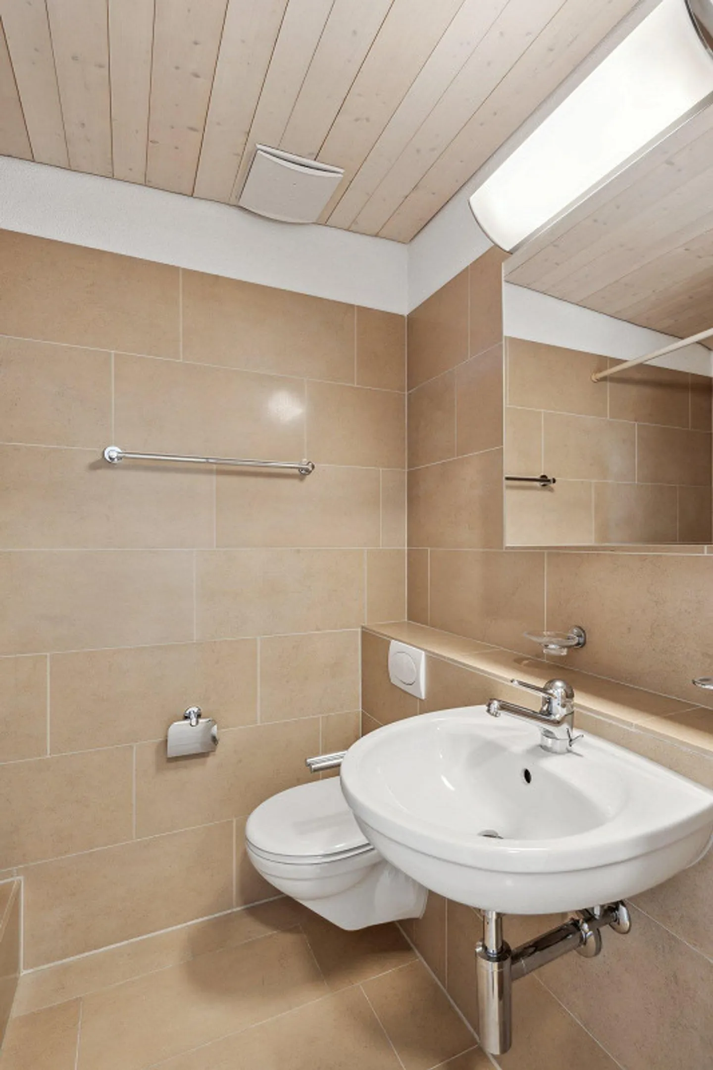 Dreamlike Penthouse Apartment with Large Terrace (54 m2) - Photo 9 of 9