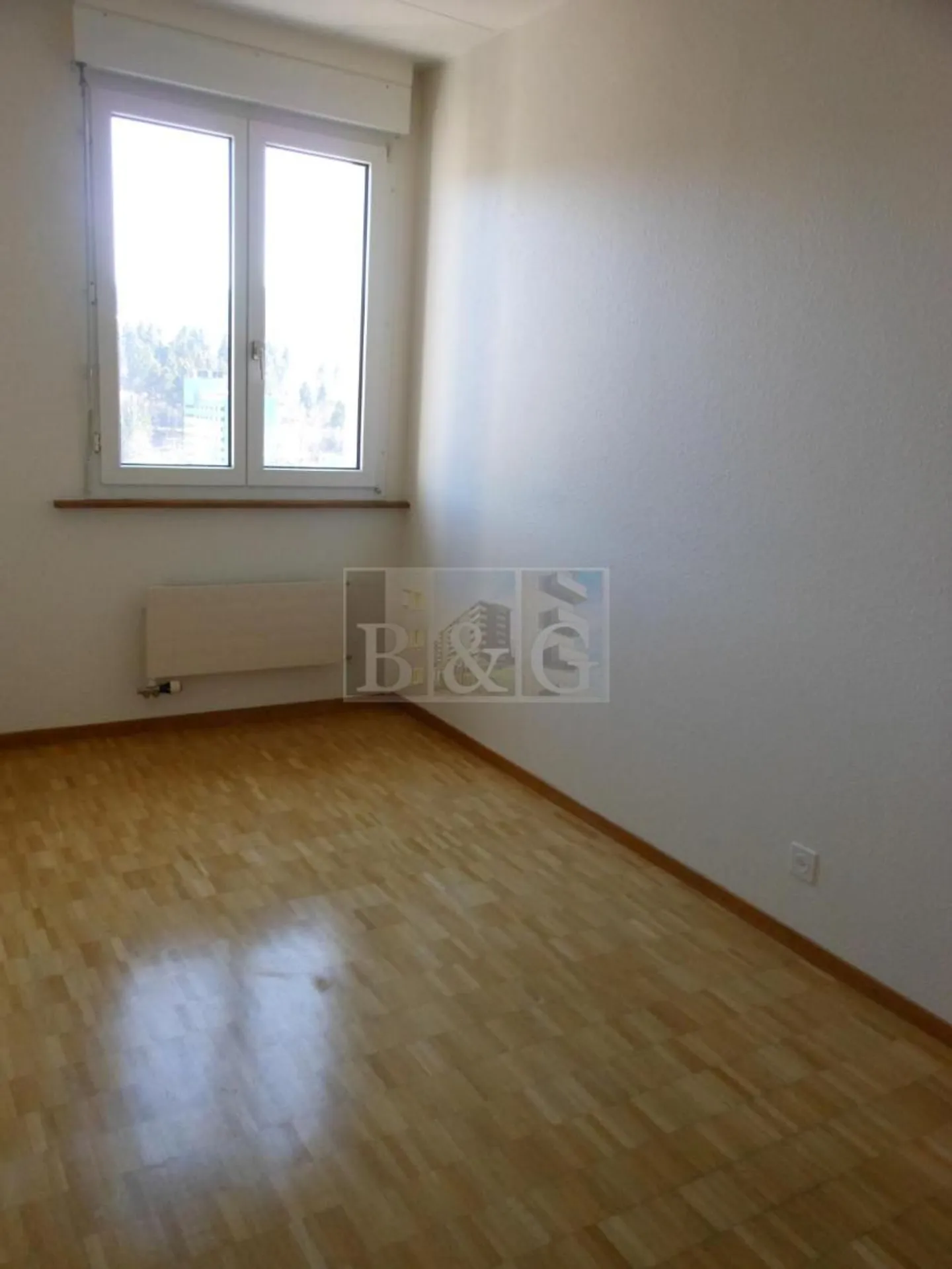 Apartment - Photo 7 of 13