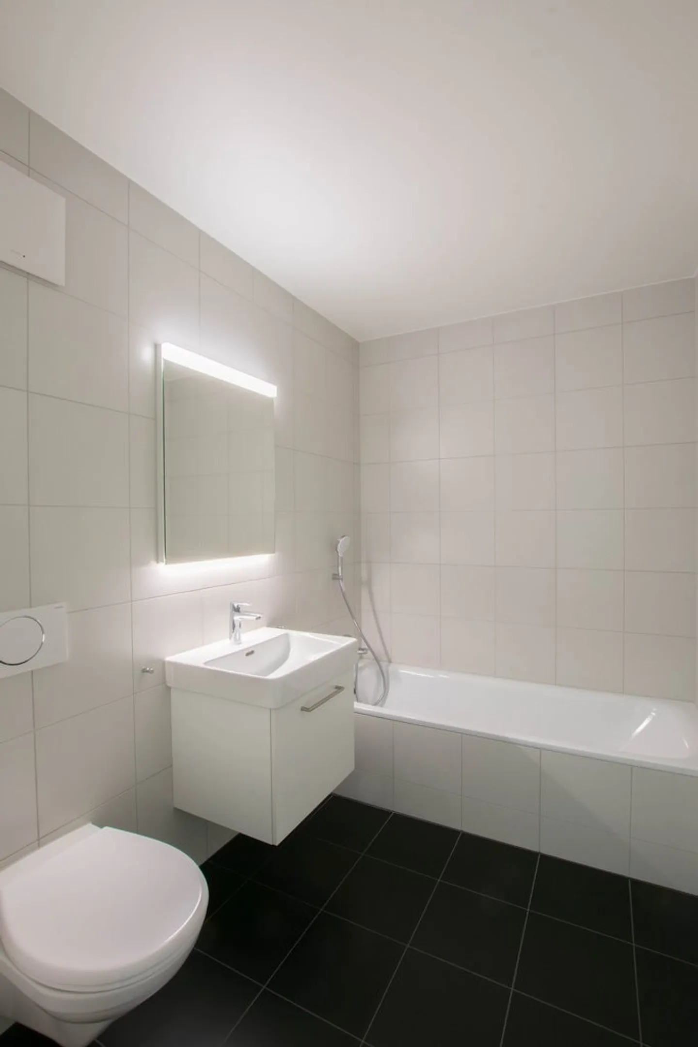 Appartamento in affitto - Foto 3 di 6