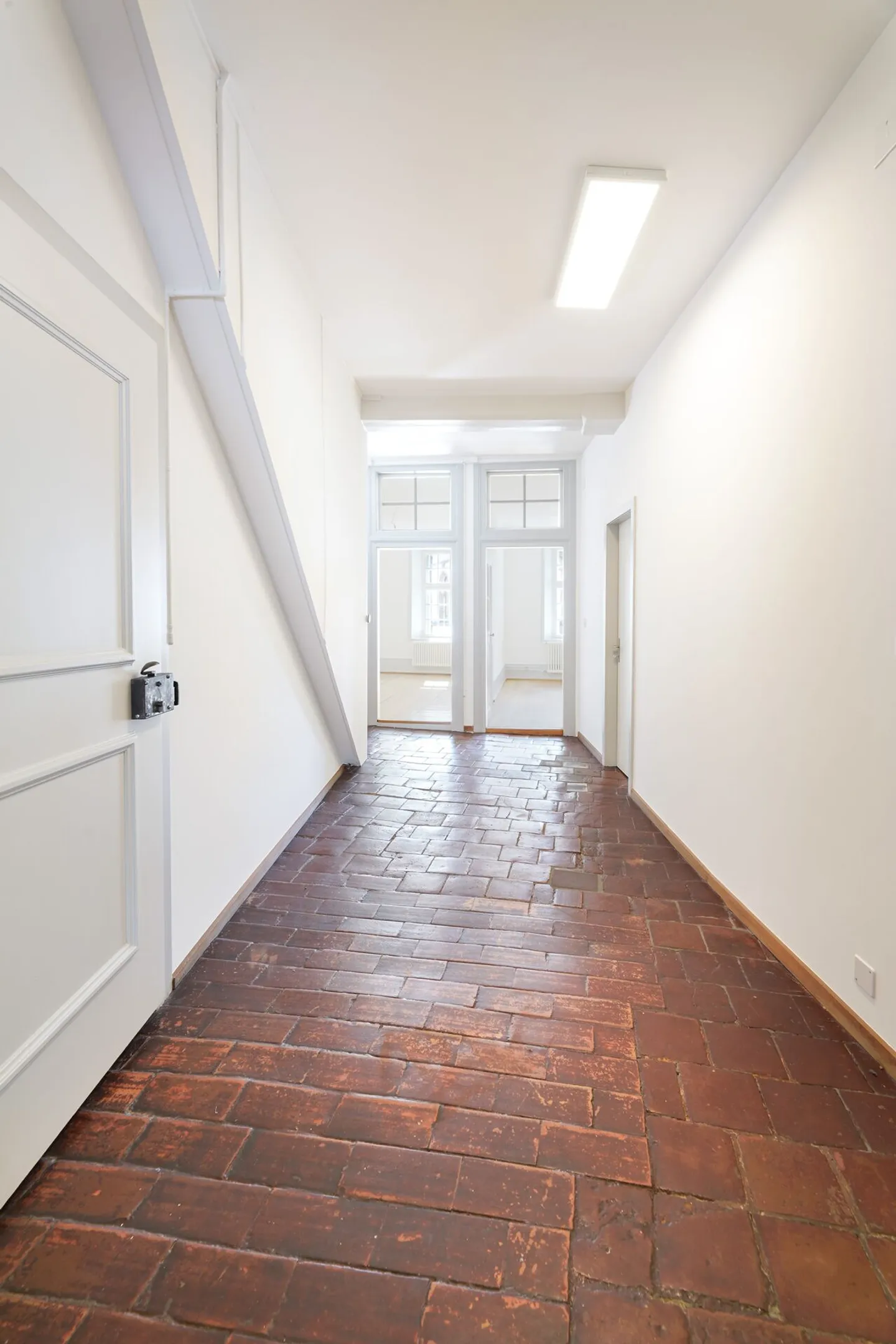 Bâtiment historique «zum Wolf» au Spalenberg - Photo 2 sur 13