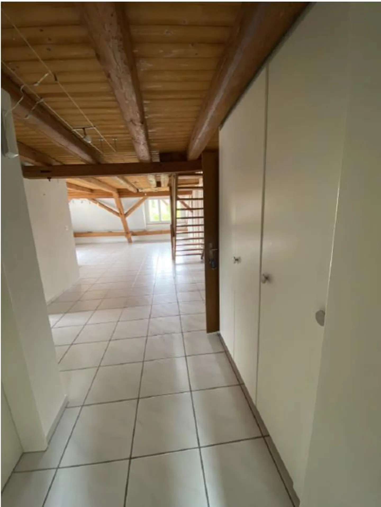 Wohnen in einem gepflegten Riegelbau - Foto 9 von 11