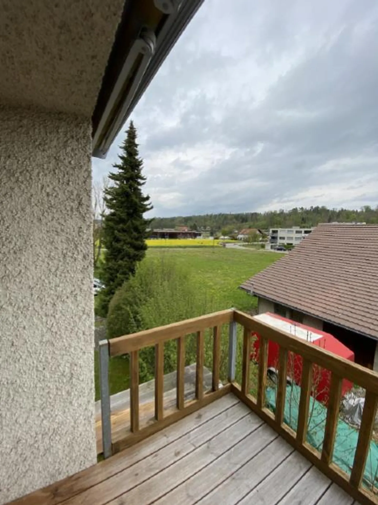 Wohnen in einem gepflegten Riegelbau - Foto 10 von 11