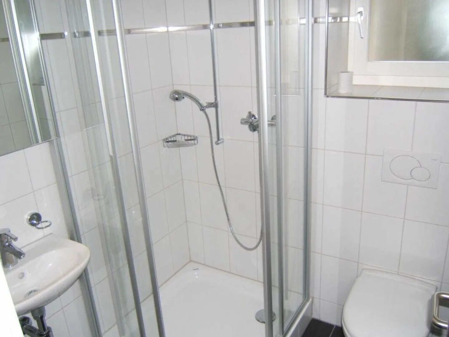 Appartamento attico spazioso in affitto - Foto 9 di 9