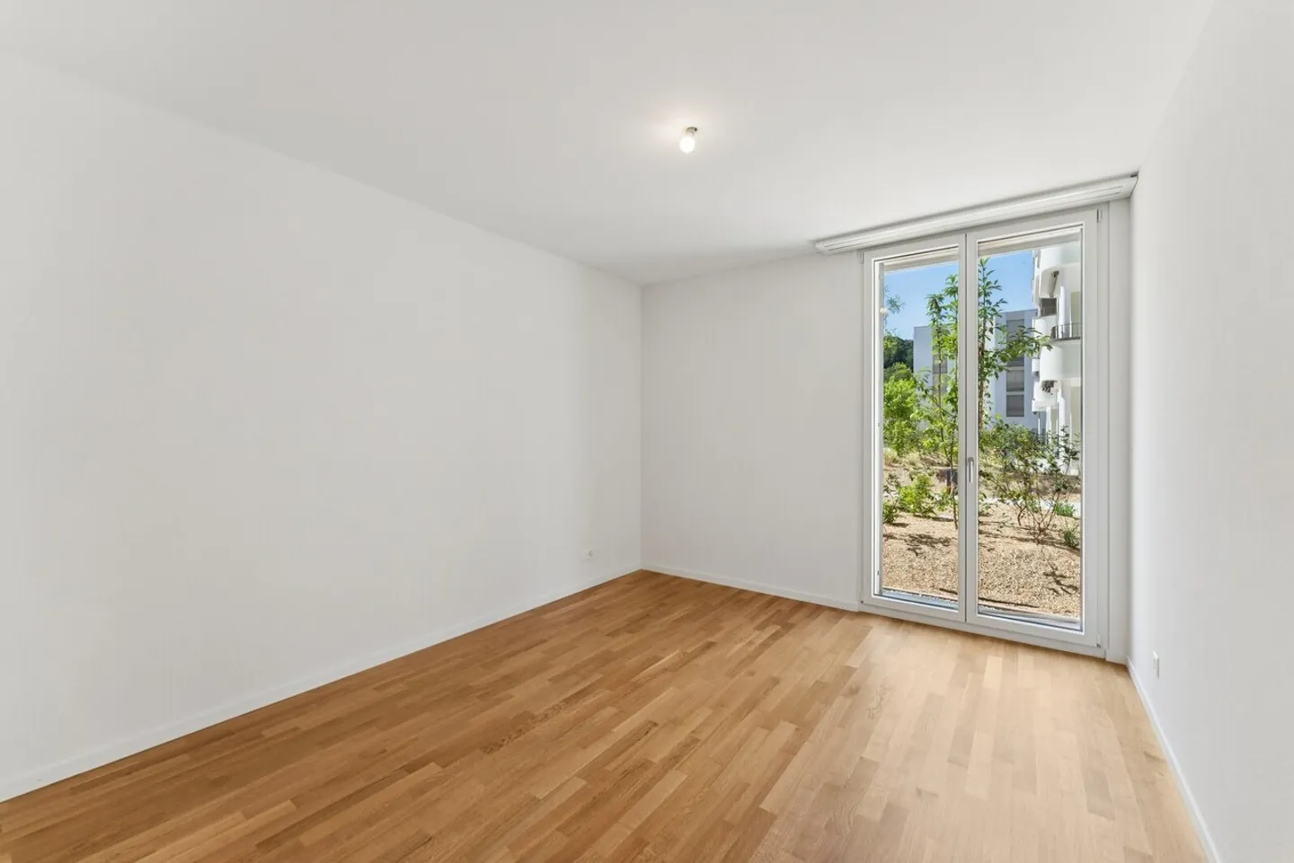 Schöne 2,5-Zimmer-Wohnung mit Terrasse - Foto 2 von 7