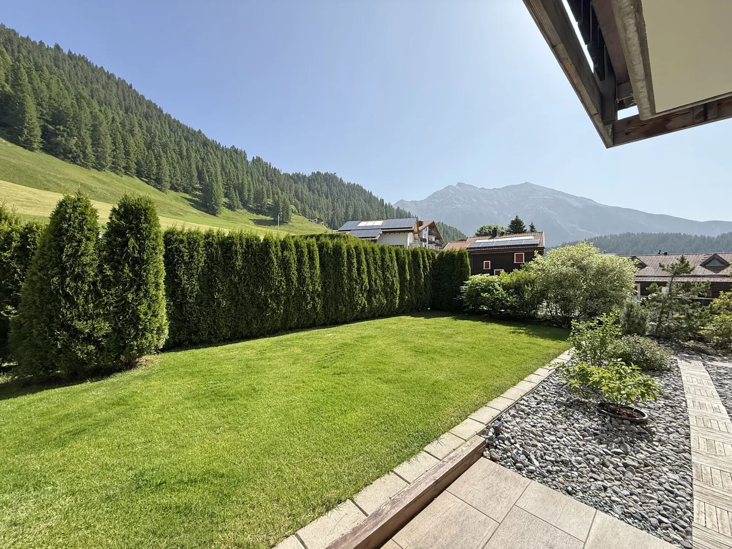 Appartamento giardino esclusivo in posizione panoramica - Foto 7 di 9