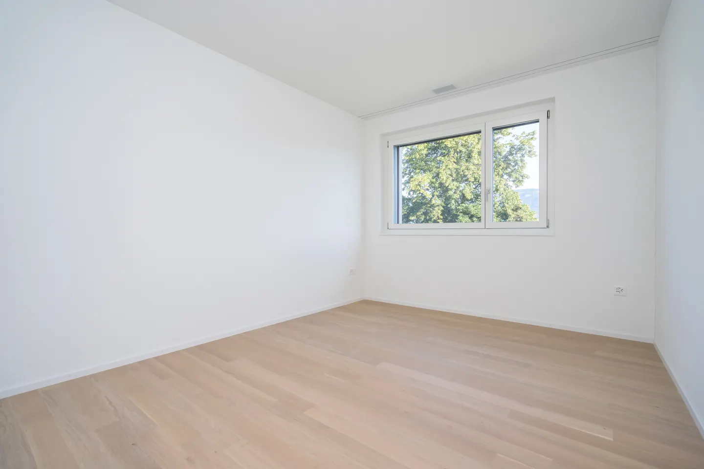 Appartement moderne avec balcon - Photo 5 sur 7