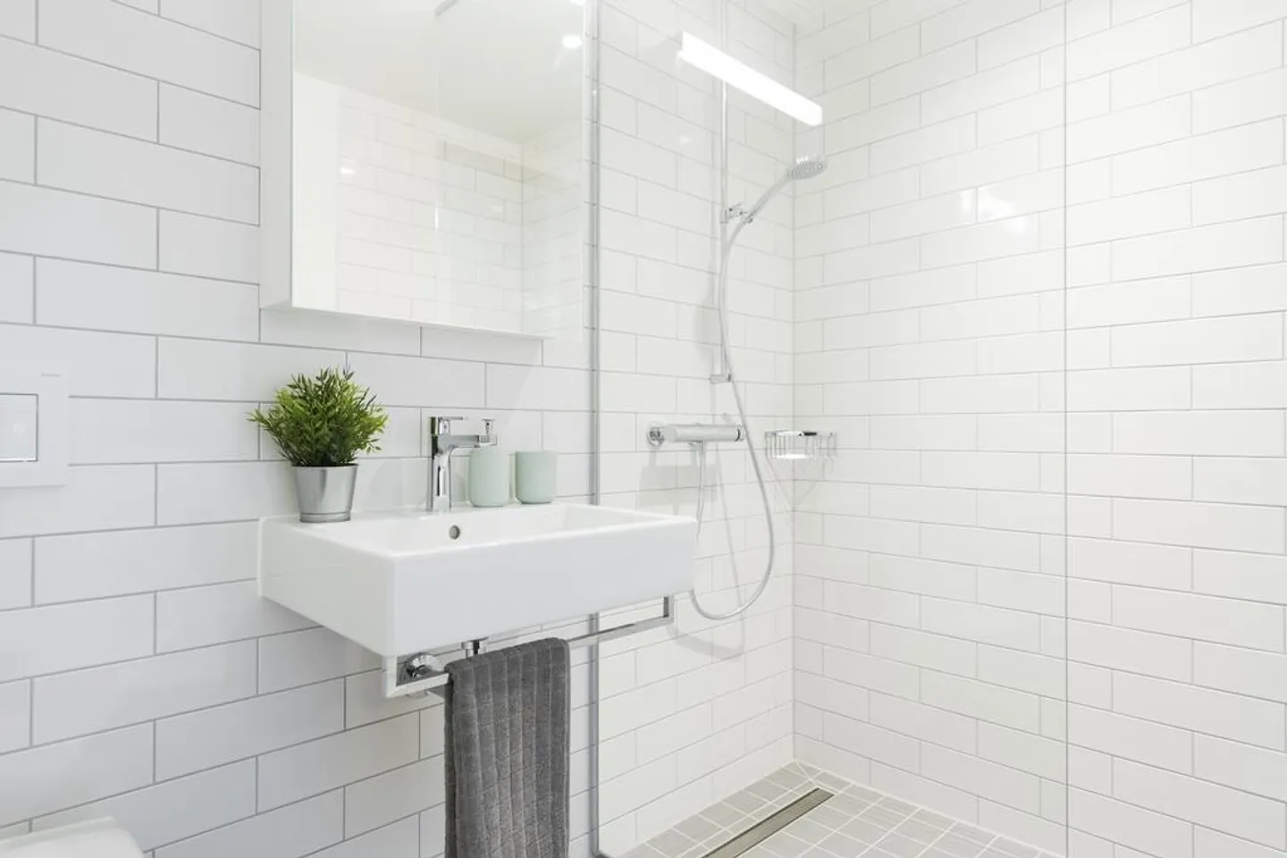 Appartement individuel de 2 pièces au 2ème étage - Bienvenue à Gleis 1 à Suhr - Photo 8 sur 8