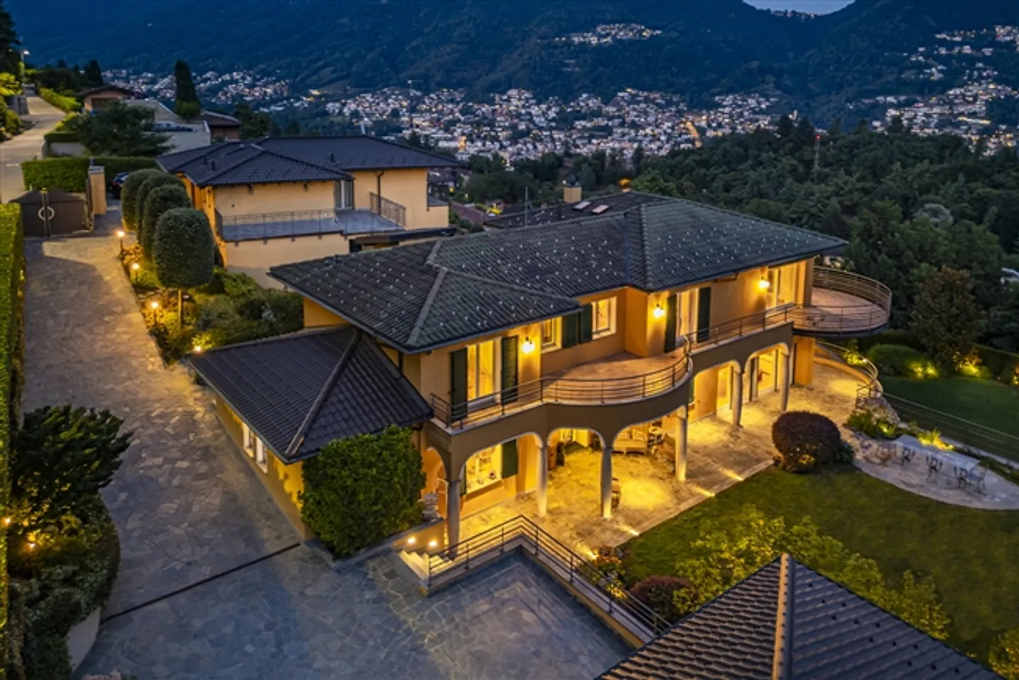 Villa in vendita - Foto 16 di 18