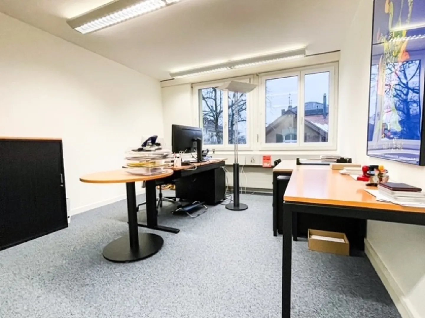 Office space for rent - Photo 7 of 10