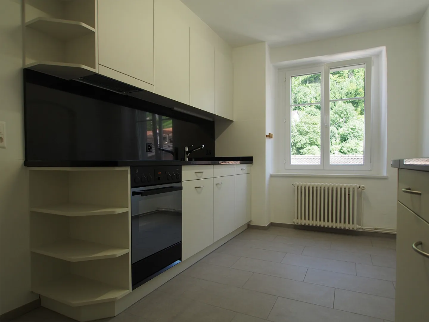 Appartement 2.5 pièces en emplacement central - Photo 1 sur 5