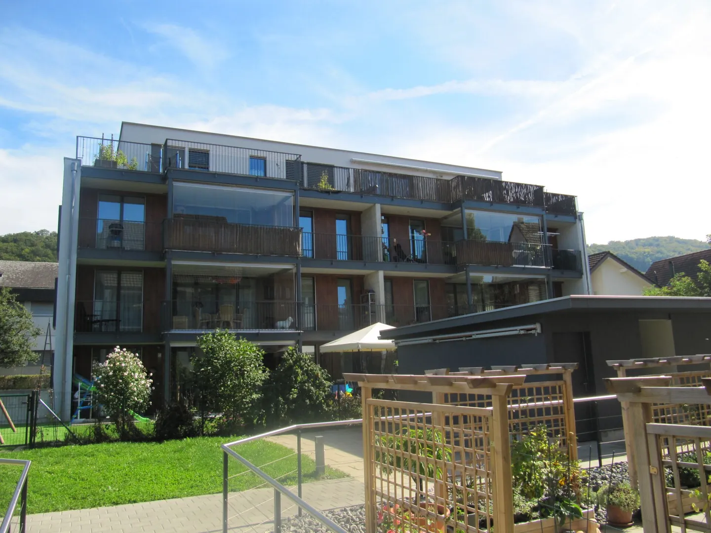 Appartement de 4,5 pièces avec haut standard et sauna - Photo 1 sur 13