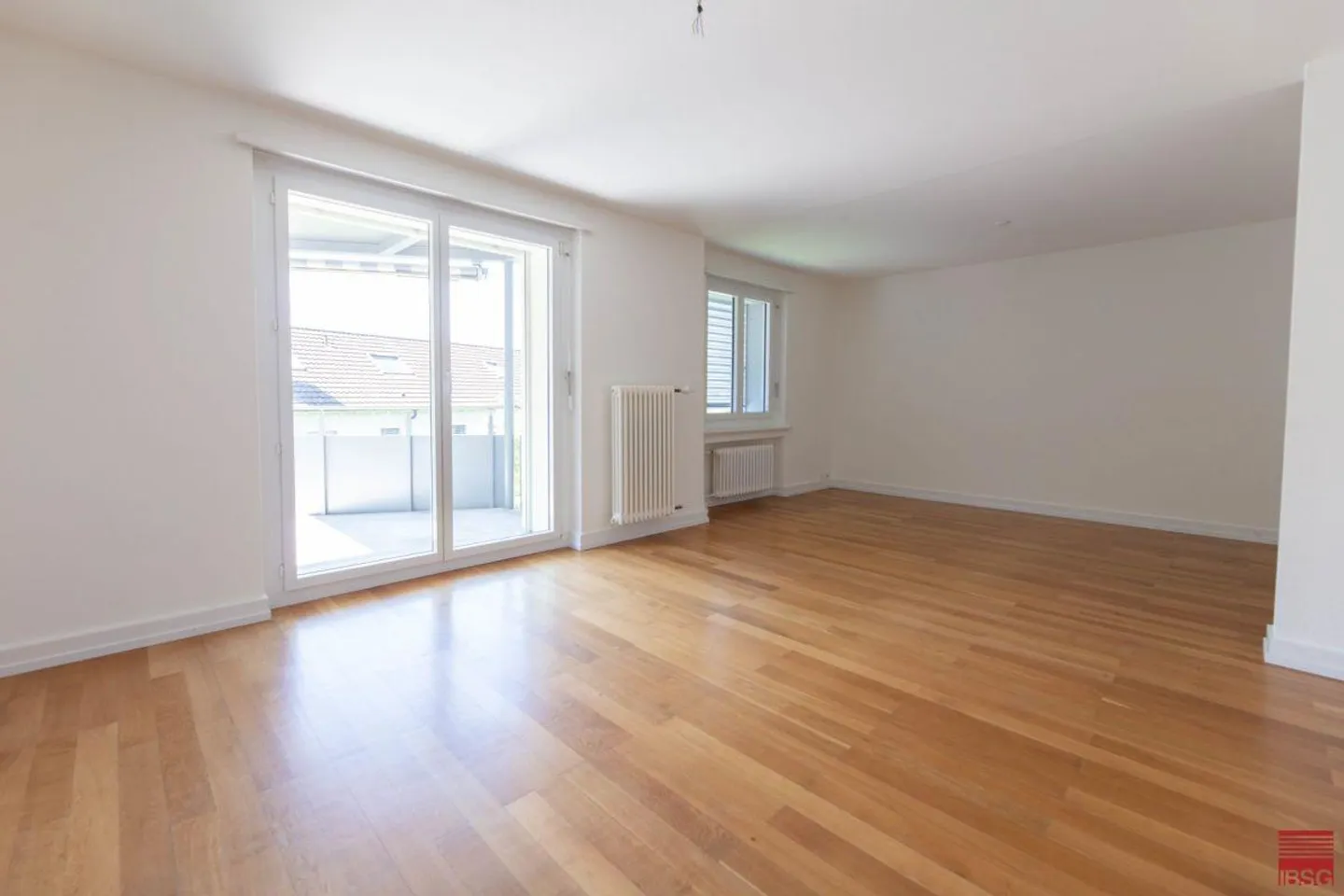 Geräumige Wohnung in ruhiger Lage - Foto 2 von 8