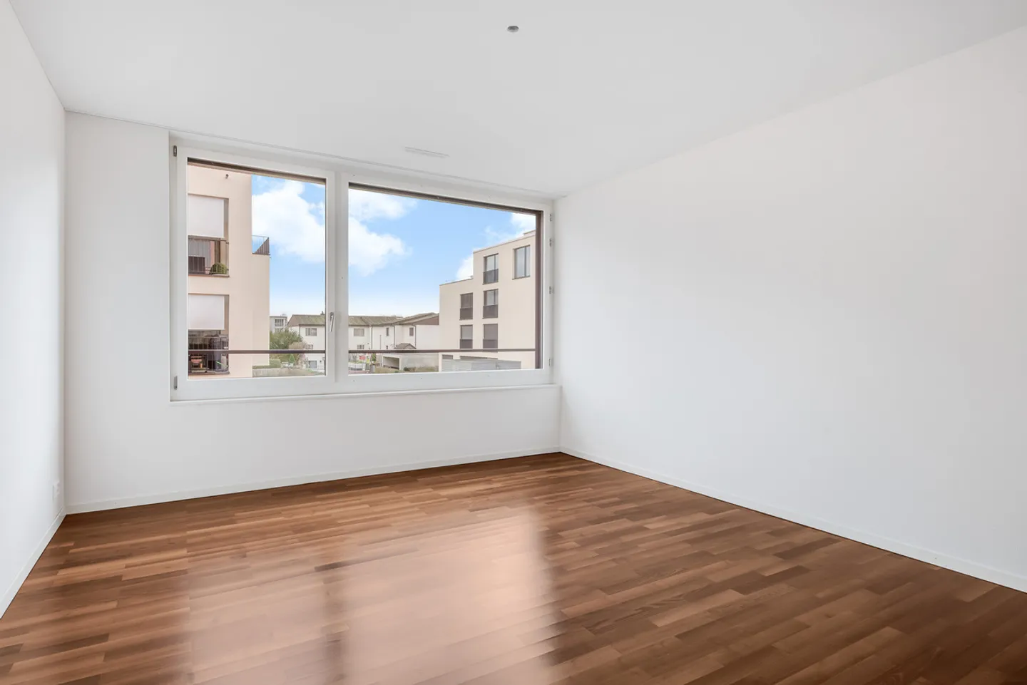 Appartement lumineux 2.5 pièces - Photo 8 sur 10