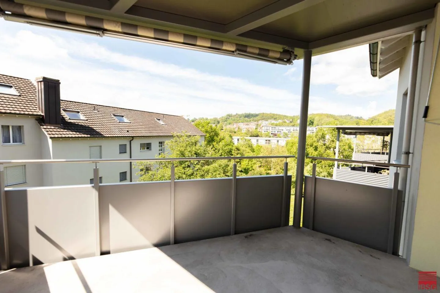 Geräumige Wohnung in ruhiger Lage - Foto 7 von 8