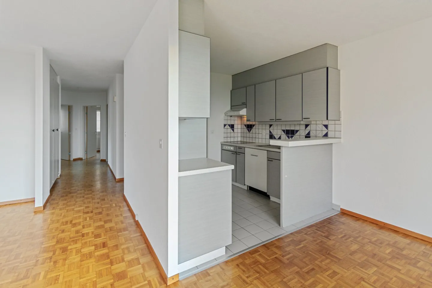4.5-room apartment for rent in Villars-Burquin - Photo 4 of 9