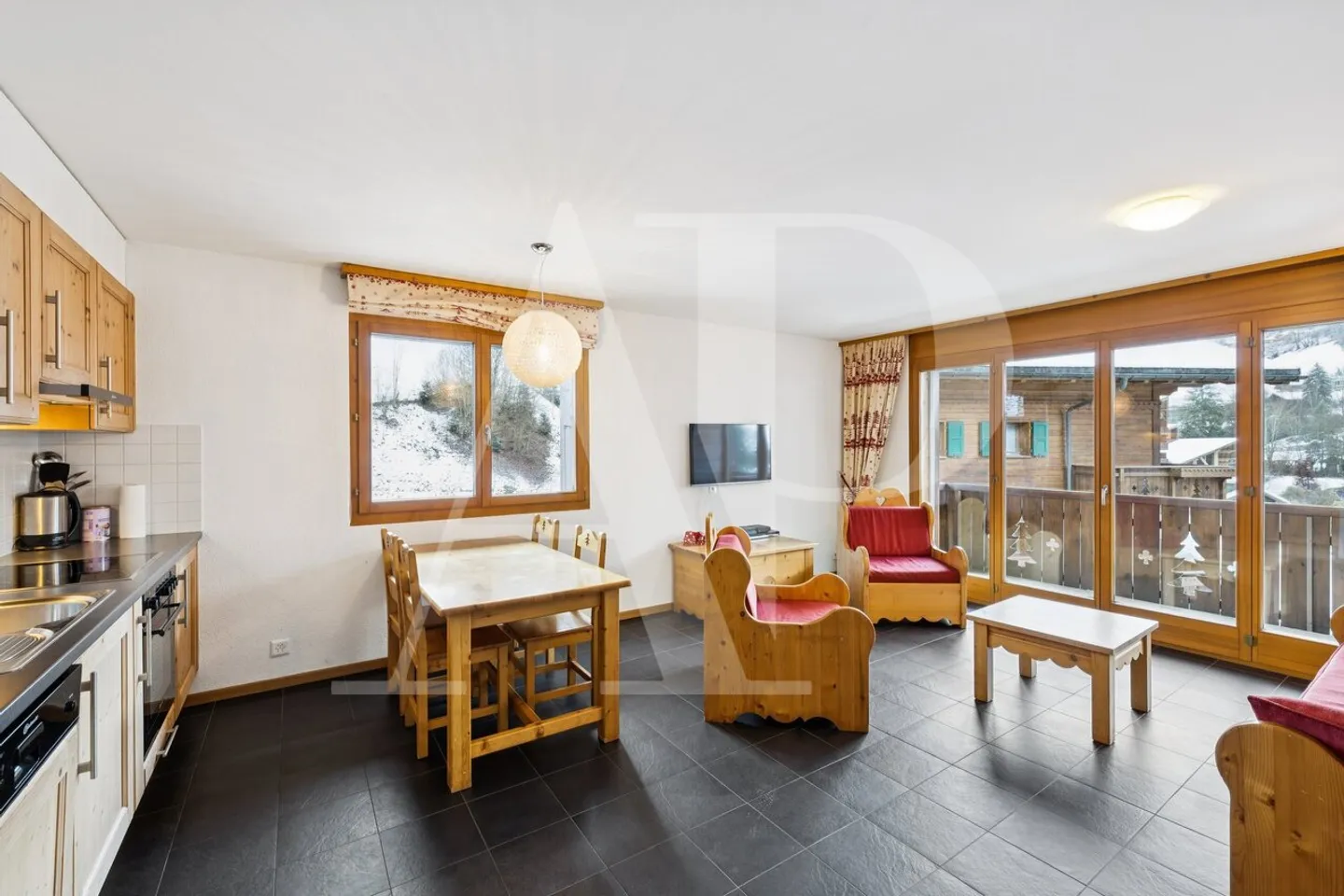 Charmante 3,5-Zimmer-Wohnung zu verkaufen in den Bains du Val d'Illiez - Foto 2 von 13