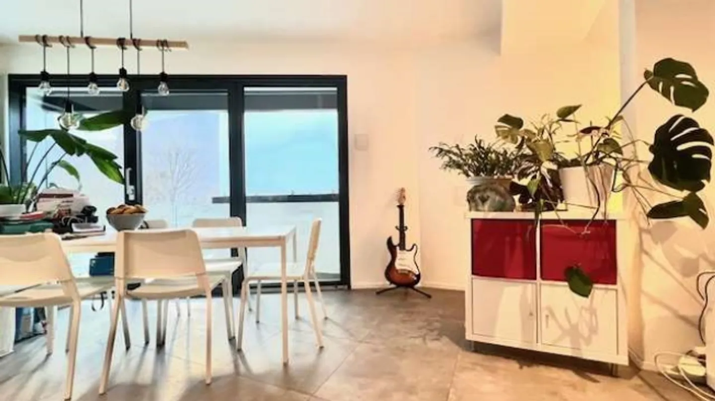 «Neue Villa mit Garten» - Foto 16 von 20