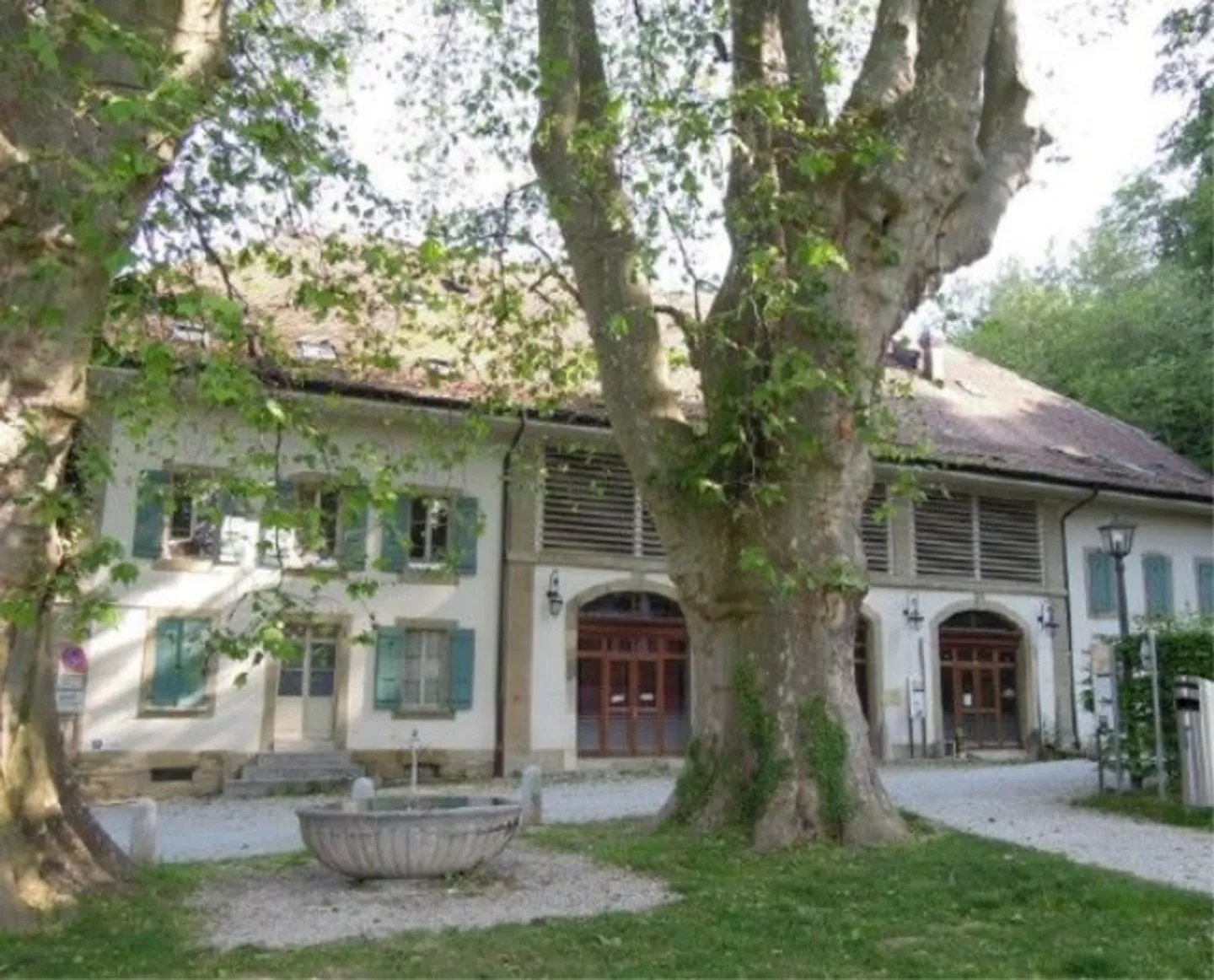 House with Restaurant in DDP - Photo 8 of 8