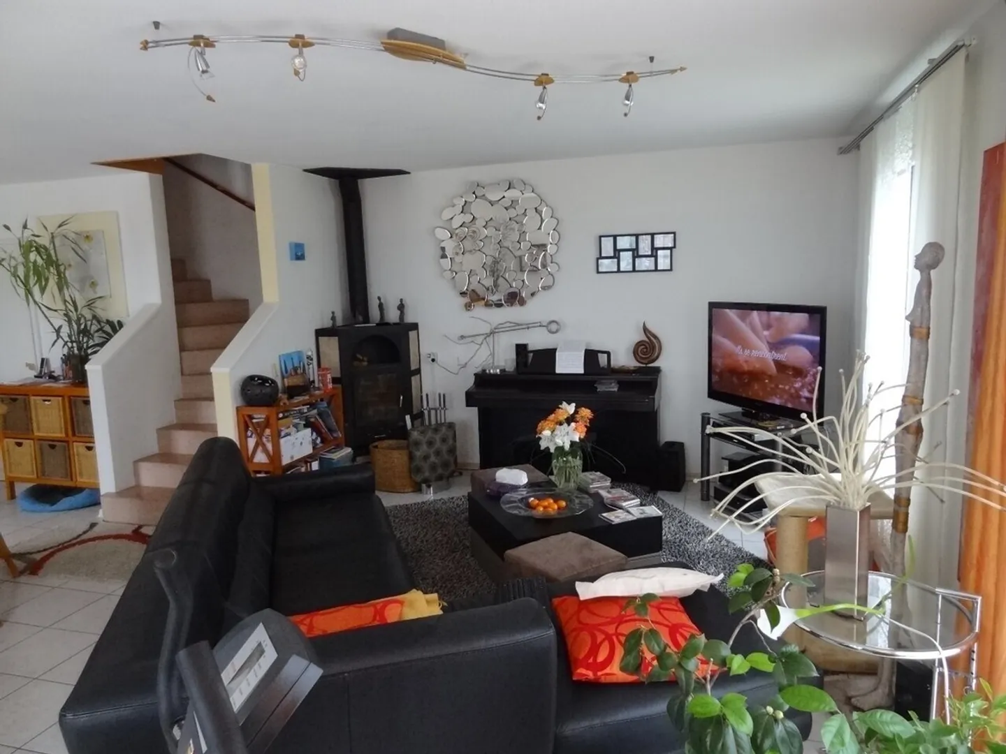 Rare Market Opportunity – Magnificent Twin Villa with Pool - Photo 8 of 13