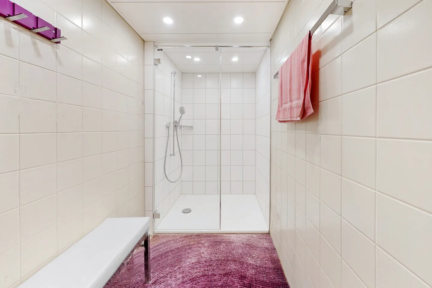 236m² - Spazio commerciale versatile - limitato fino all'inizio del 2027 - Foto 9 di 11