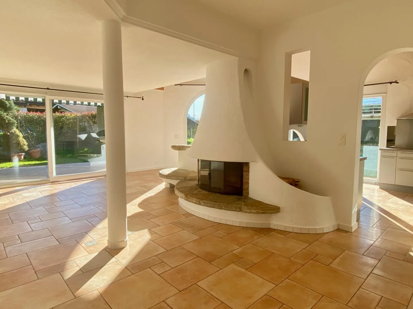 Geräumige Wohnung im Villa-Stil - Foto 8 von 13