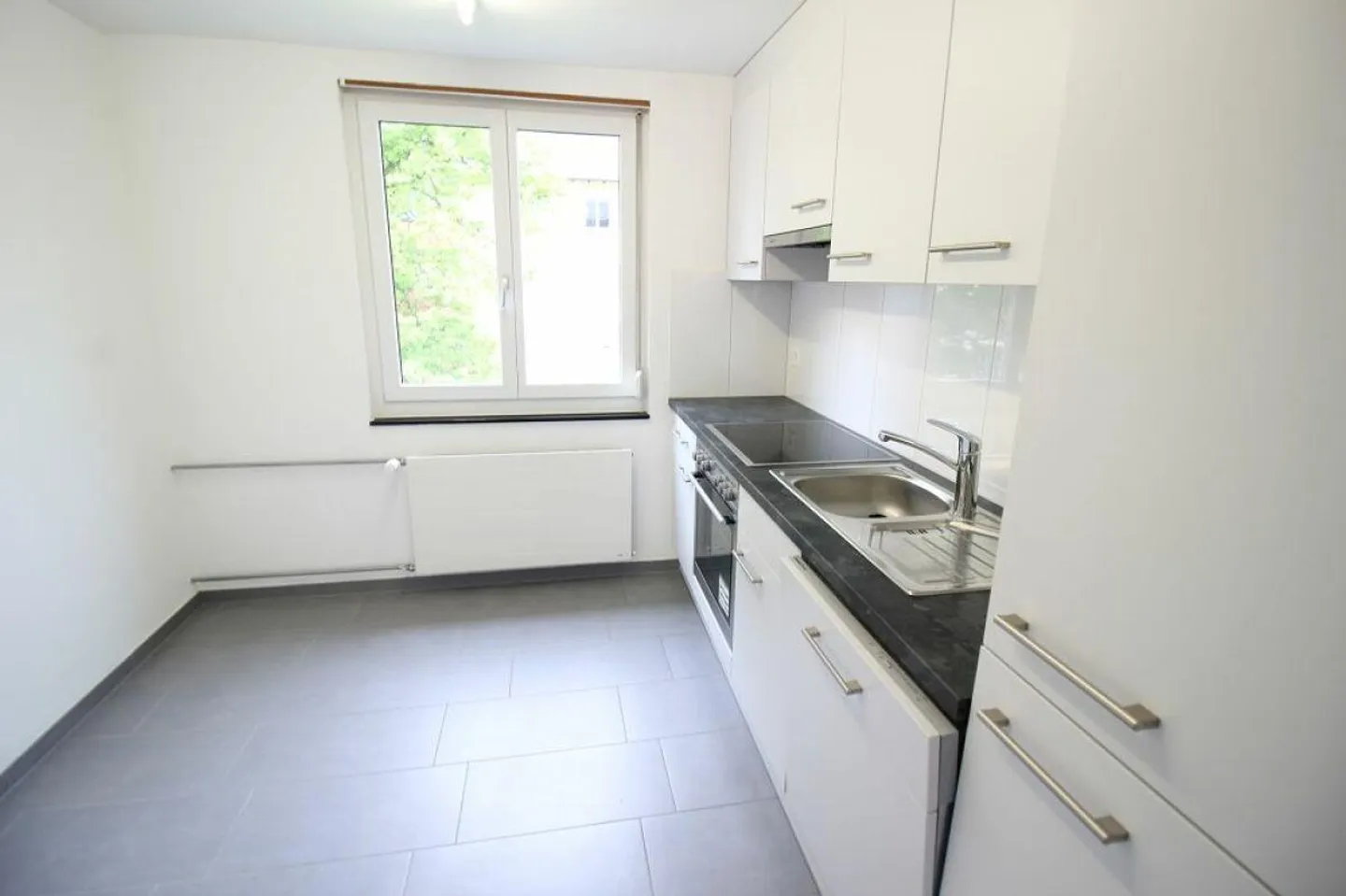 Bella appartamento in una proprietà ben curata - Foto 3 di 11