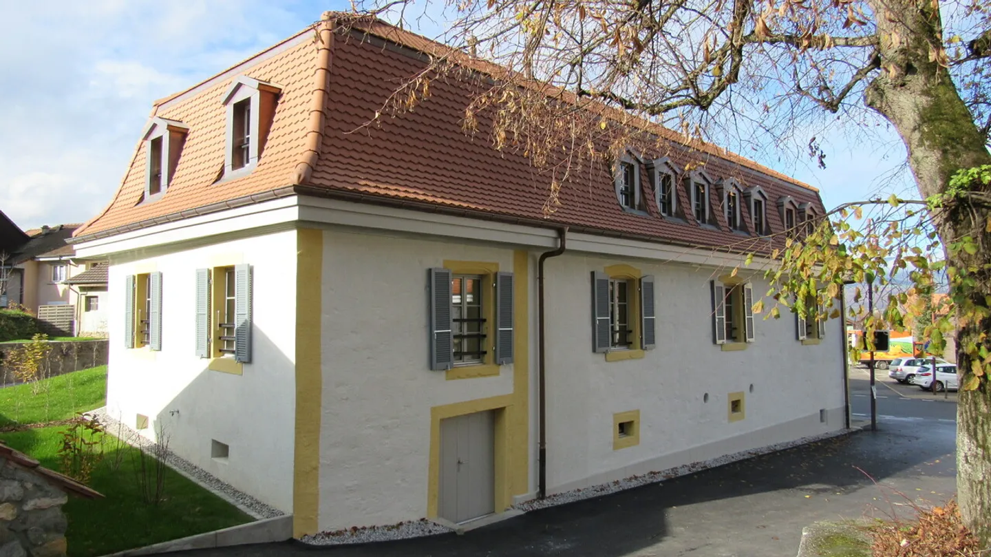 Wunderschöne 3,5-Zimmer-Wohnung mit sichtbaren Balken - Foto 1 von 5