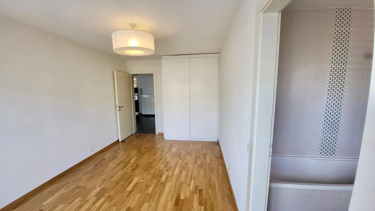 Appartamento 5 locali - Foto 2 di 12