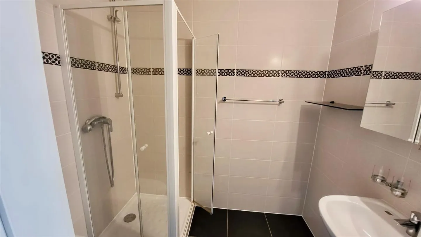 Appartamento 5 locali - Foto 4 di 12
