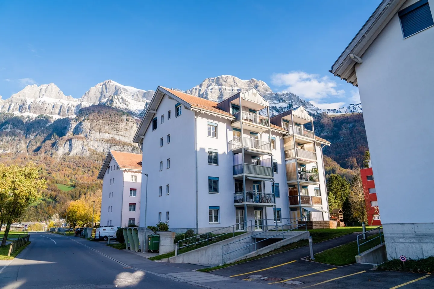 Parking spaces for rent! - Photo 1 of 1