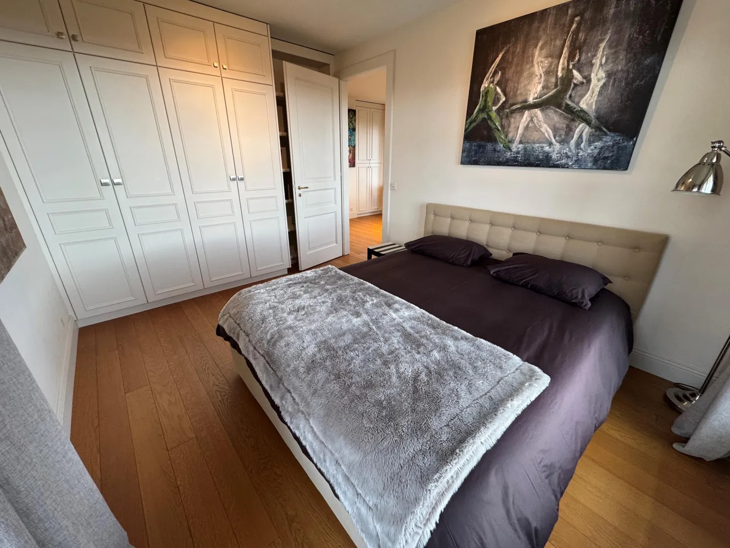 Appartamento raro di 3½ stanze con vista sul lago, piscina e pacchetto tutto incluso - Foto 4 di 4