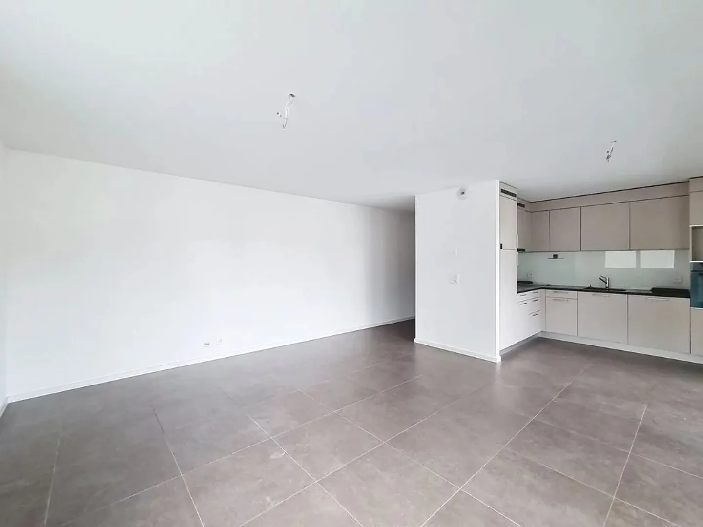 Appartamento 3.5 locali - Foto 2 di 10