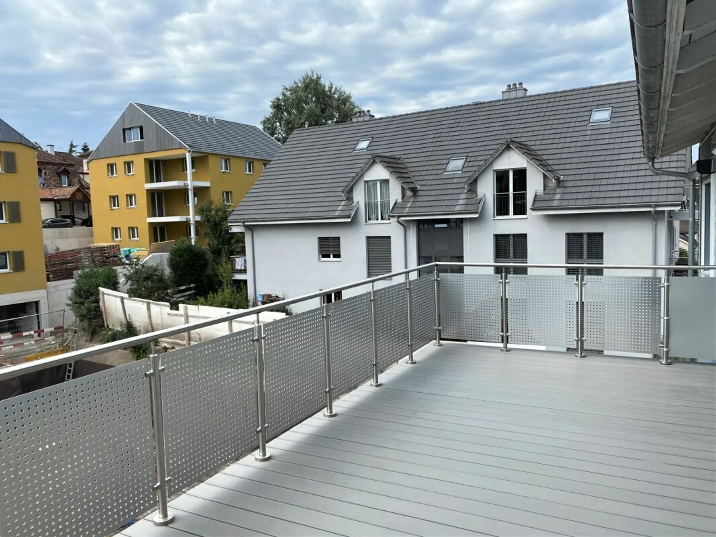 Sehr gepflegte 3,5-Zi.-Wohnung mit grosser Terrasse - Foto 10 von 12