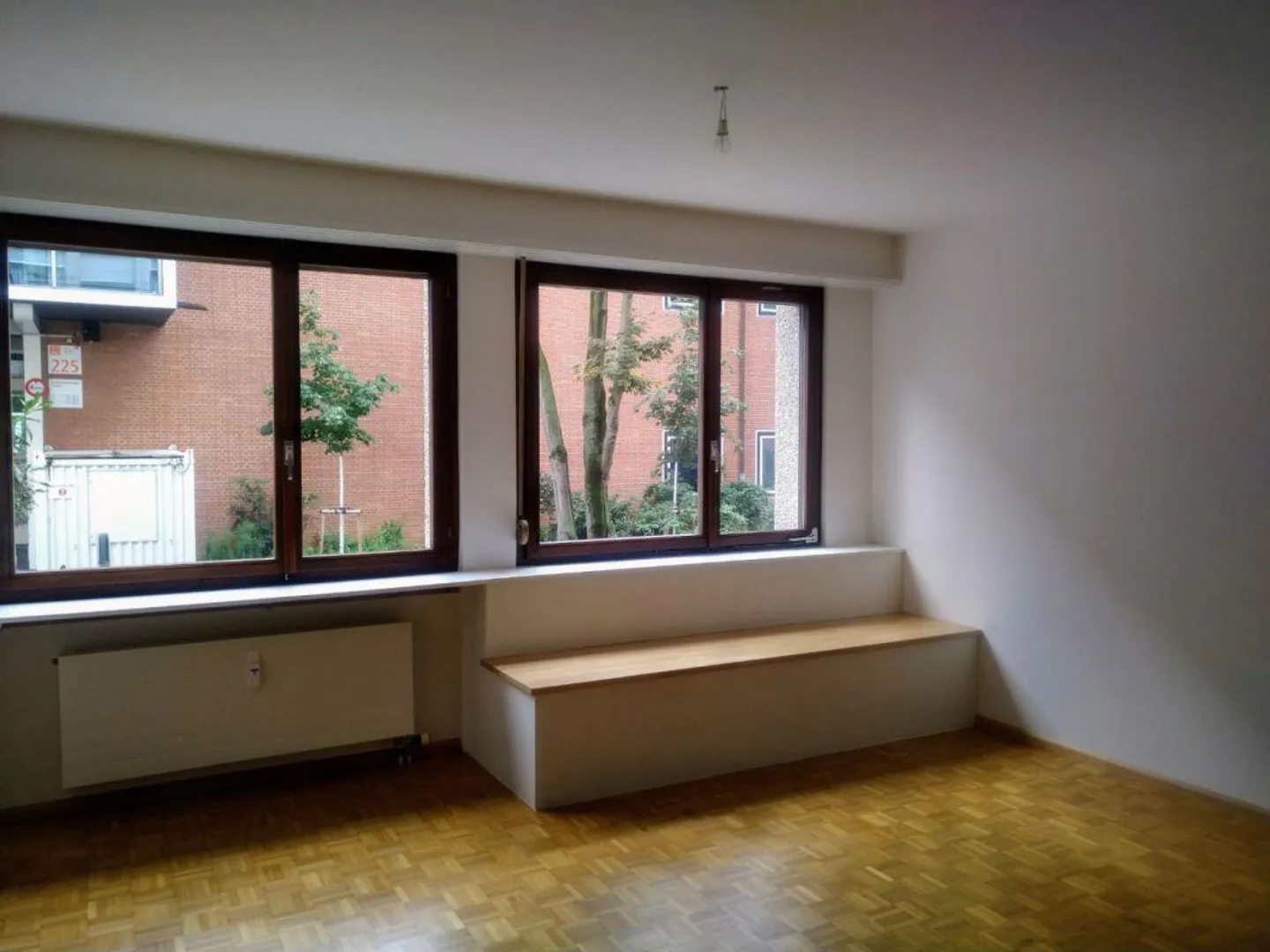 Grand appartement près de la foire - Photo 3 sur 9