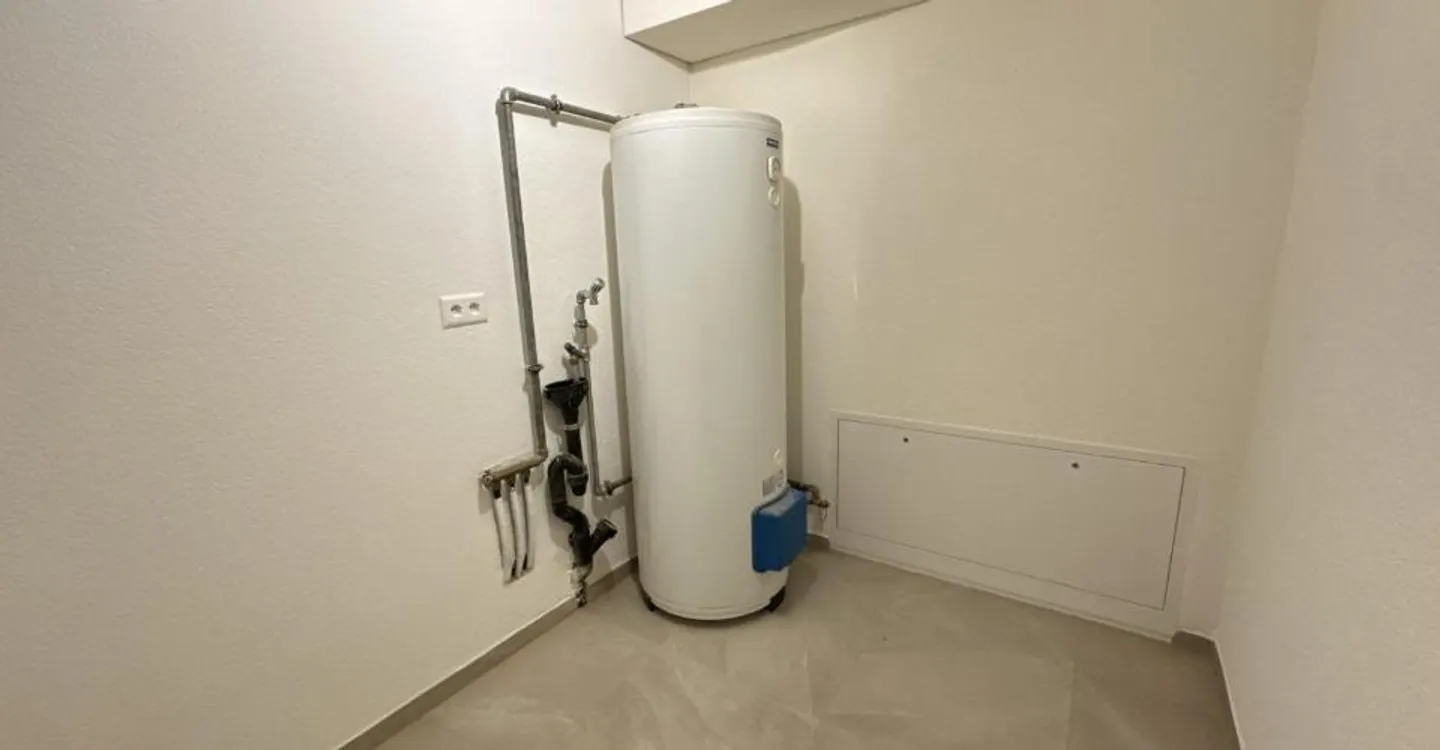 Appartement entièrement rénové de 4.5 pièces à Alle - Foto 11 di 12