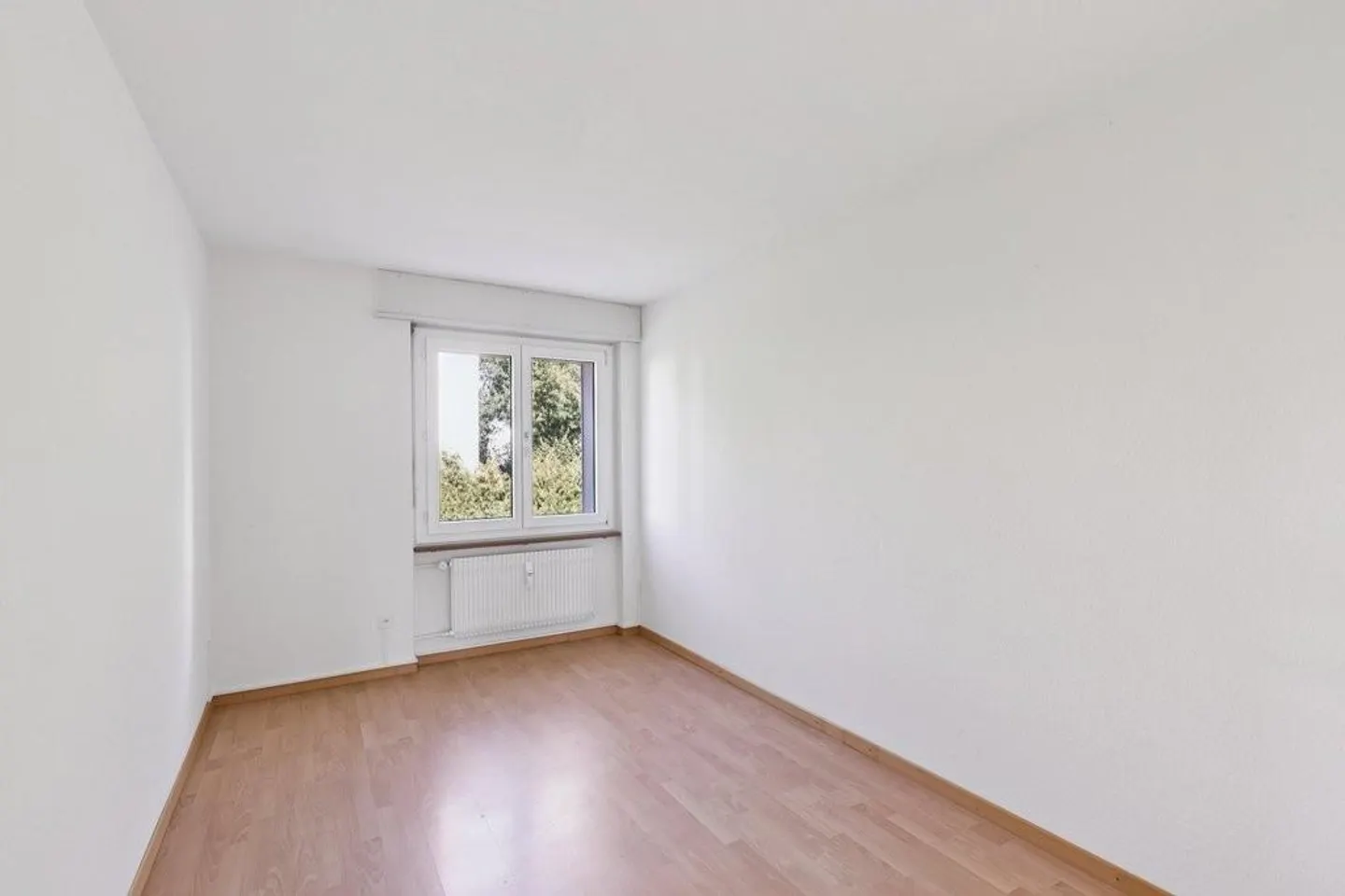 Appartamento spazioso in una zona residenziale tranquilla in affitto - Foto 6 di 8